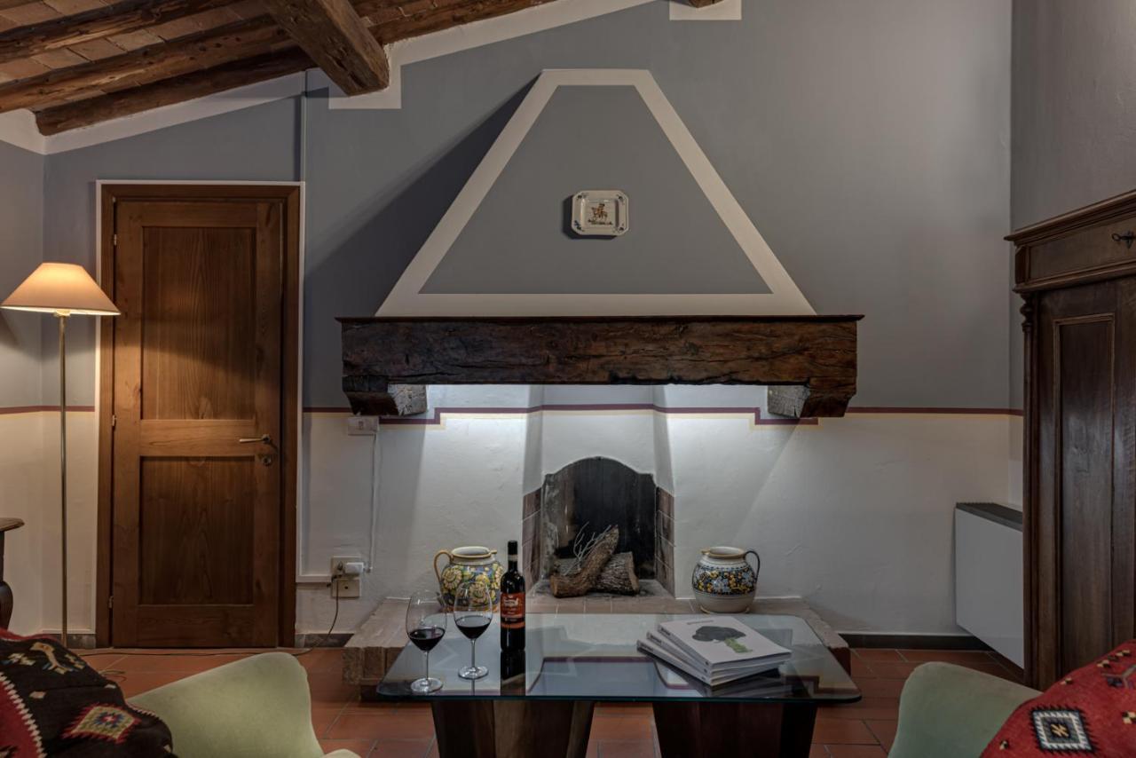 Tenuta Il Corno Agriturismo Сан-Кашиано-ин-Валь-ди-Пеза Экстерьер фото