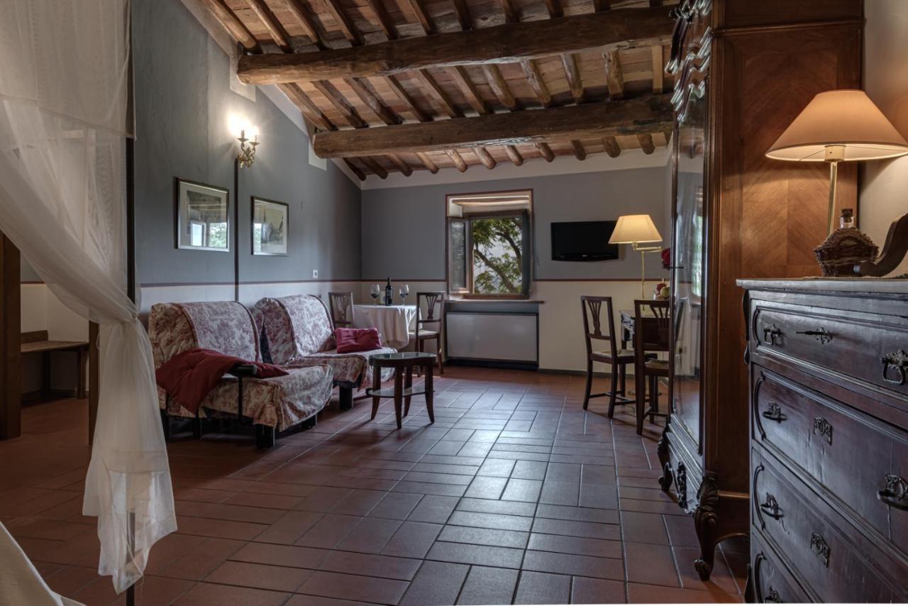 Tenuta Il Corno Agriturismo Сан-Кашиано-ин-Валь-ди-Пеза Экстерьер фото